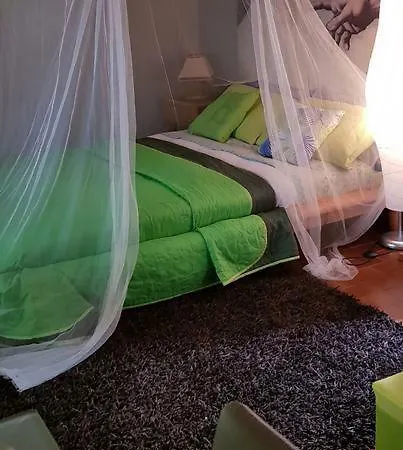 De Esther 4 Ospiti *
